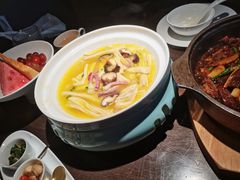 -西郊八号·山野江西菜(开发区店)