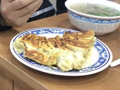 -回回锅贴(小河沿店)