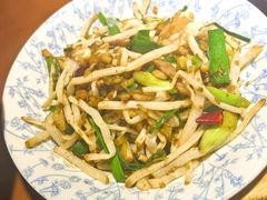 -魏铭鱼头捞饭(晋阳路店)