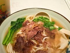 -鑫花溪牛肉米粉(凤凰街创始总店)