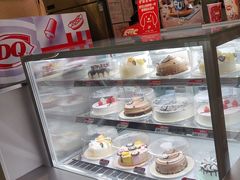 -DQ·蛋糕·冰淇淋(三亚青春颂店)