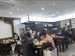 -蟹上黄·蟹黄面·江南糖水(人民广场店)