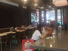 大堂-麦当劳(深圳北站高铁店)