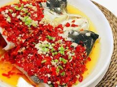 剁椒鱼头-梅园食堂