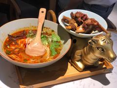 -百春原湖南牛肉粉(百联世纪店)
