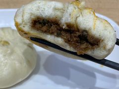 -李与白包子铺(桐梓林店)