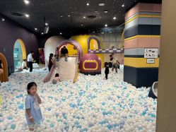 -MELAND CLUB亲子乐园·派对·餐厅(北京芳圆里ID MALL店)