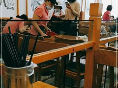 大堂-小姜锅贴(凤凰街店)