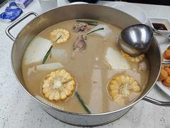 -肥仔文澳门猪骨煲(南京西路店)