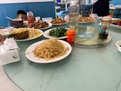 -汪姐海鲜(侨港风情街金冠好店)