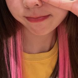 -FRIDAY星期五专业美发沙龙