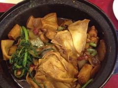 -重庆鸡公煲(三八山珍美食城店中店)