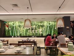 -山涧肴·湘味家肴(松岗满纷天地店)