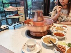 -东门口涮肉·砂锅·烤串(老门东店)