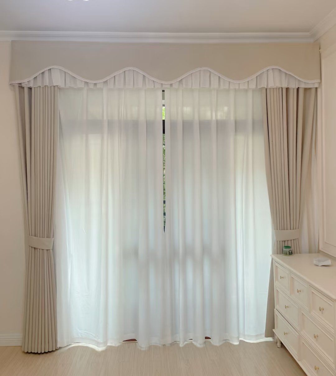 窗帘做个这样的帘头真的很漂亮