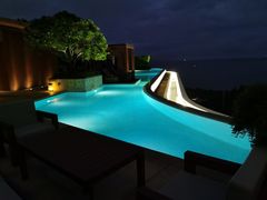 -瑰丽酒店·海吧·天际下午茶·现场DJ·天台酒吧