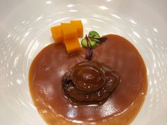 蚝皇八头南非干网鲍-广州柏悦酒店·悦景轩·粤菜餐厅