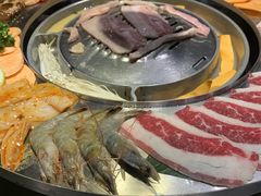 -哈哈碳都·牛肋条无限自助烤肉(台江万达店)
