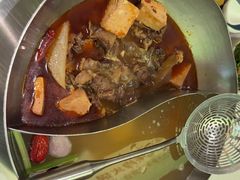招牌牛腩有料锅-左庭右院鲜牛肉火锅(南通CBD大有境店)