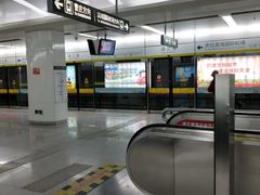 -靖江路(地铁站)