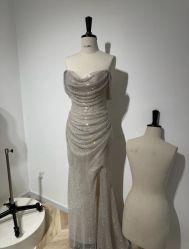 -予白婚纱礼服馆