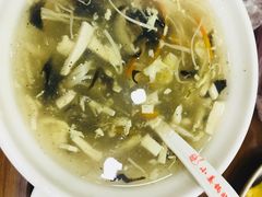 -小姜锅贴(凤凰街店)