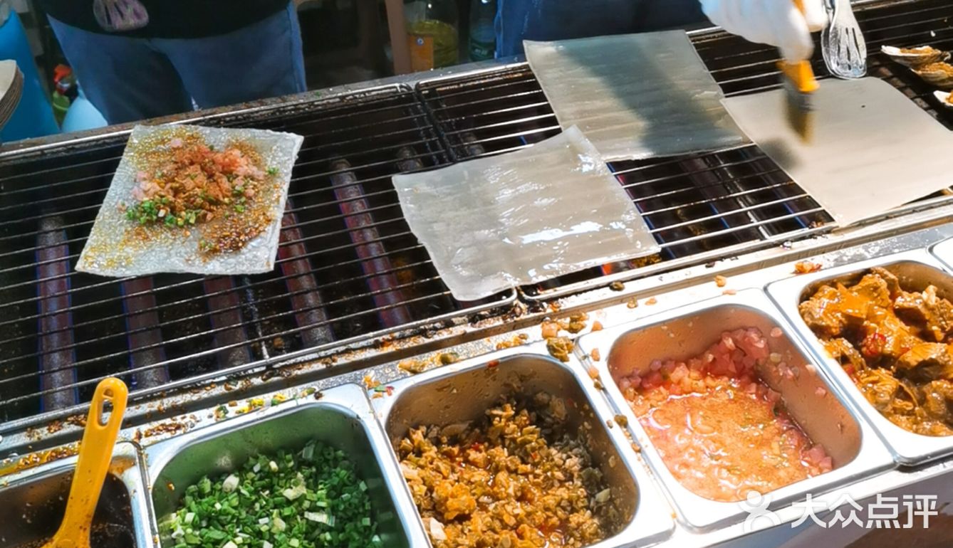 武汉探店 | 绝对不能错过的【水塔美食街】