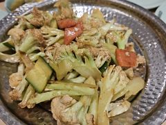 -吕氏疙瘩汤·海鲜新鲁菜(海州利群店)