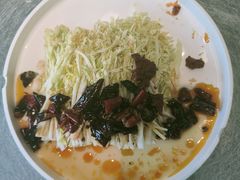 -雀蓝川菜(奥体广场店)