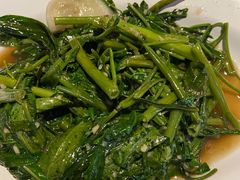-纽顿熟食中心