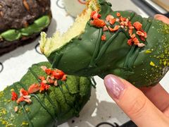 -HOT CRUSH趁热集合·现烤面包(上海环球港店)