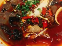 -渝是乎酸菜鱼(龙旗购物中心店)