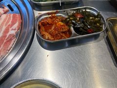 -哈哈碳都·牛肋条无限自助烤肉(台江万达店)