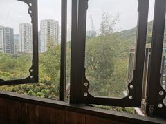 -鲤鱼塘农家山庄