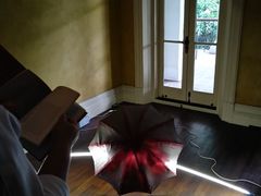 -Nathalie Djurberg与Hans Berg“牛皮纸包裹的月亮”-Prada荣宅当季展览