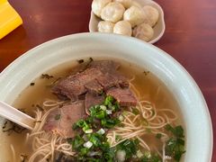 -佬钱湾仔(衣裳街店)