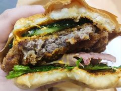 安格斯牛肉芝士堡-魏家凉皮(祈年大厦店)