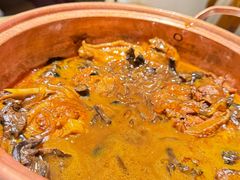 小鸡炖蘑菇-关东小磨东北菜(漕河泾印象城店)