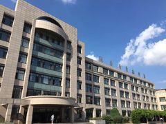 -辽宁省实验中学