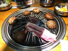 -老炉家木炭烤肉(长江国际店)