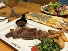 -LENBACH兰巴赫西餐啤酒坊(大连东港店)