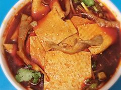 原东三道巷红油米线-老字号杨坡红油米线腊汁肉夹馍(东四道巷店)