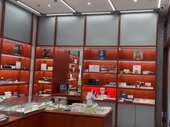 -吴良材眼镜(南翔印象城MEGA店)