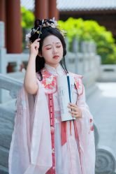 -天星轩汉服(中贸广场店)