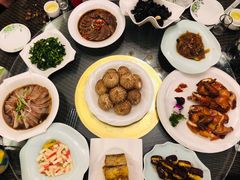 -君临七星生态酒店