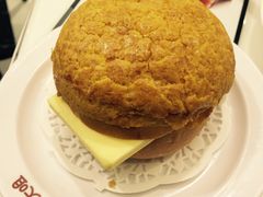 -新大咀港式茶餐厅(宝山万达店)