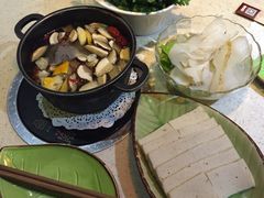 -一叶一世界•素食餐厅(环球中心店)