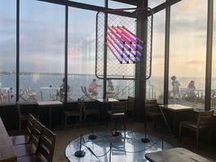 -Cafe Aewol Monsant