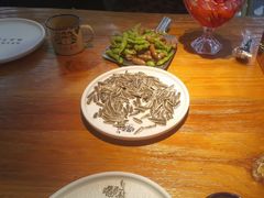 -喝丢一只鞋海鲜烧烤·海肠捞饭(文体街店)