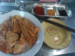 -马路牙子地桌烤肉(工体店)